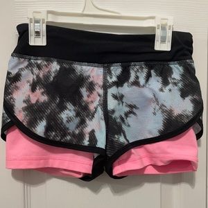 Ivviva/Lululemon Girls shorts with tight shorts